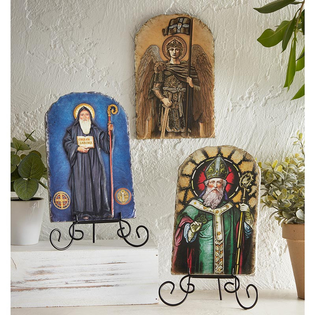 Arched Tile Plaque with Stand - Saint Patrick